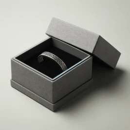 Custom Bracelet Box